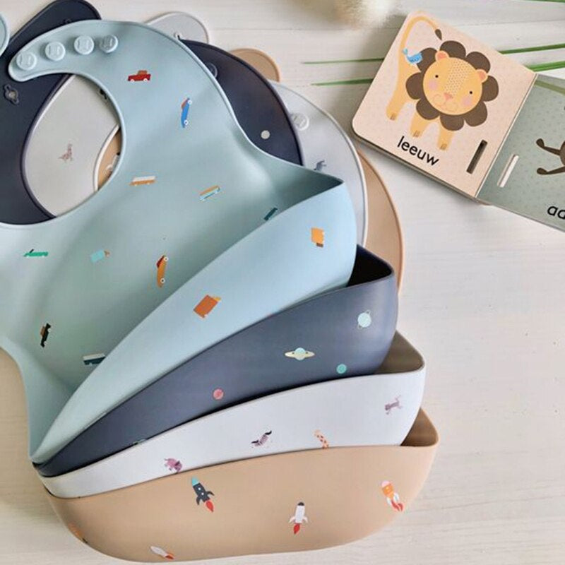 Cartoon Printing Baby Bibs Waterproof Soft Silicone Baby Feeding Catcher Adjustable Roll up Food Pocket for Infants Newborn Boys